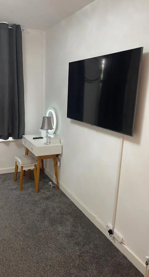 Fs Luxury Apartments London